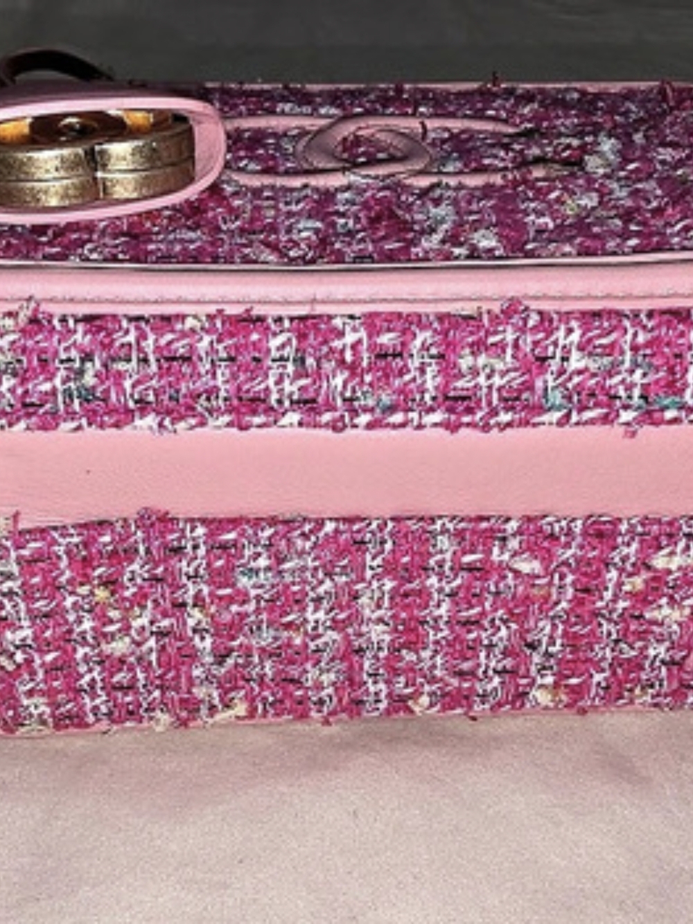 Chanel Pink Tweed CC Filigree Vanity Case - Picture 5 of 15